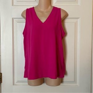 J Crew Sleeveless V Neck Top Blouse 100% Polyester B8936 Ruffle Hem Size…
